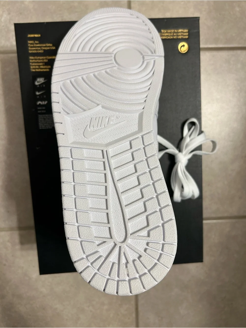 Jordan all white